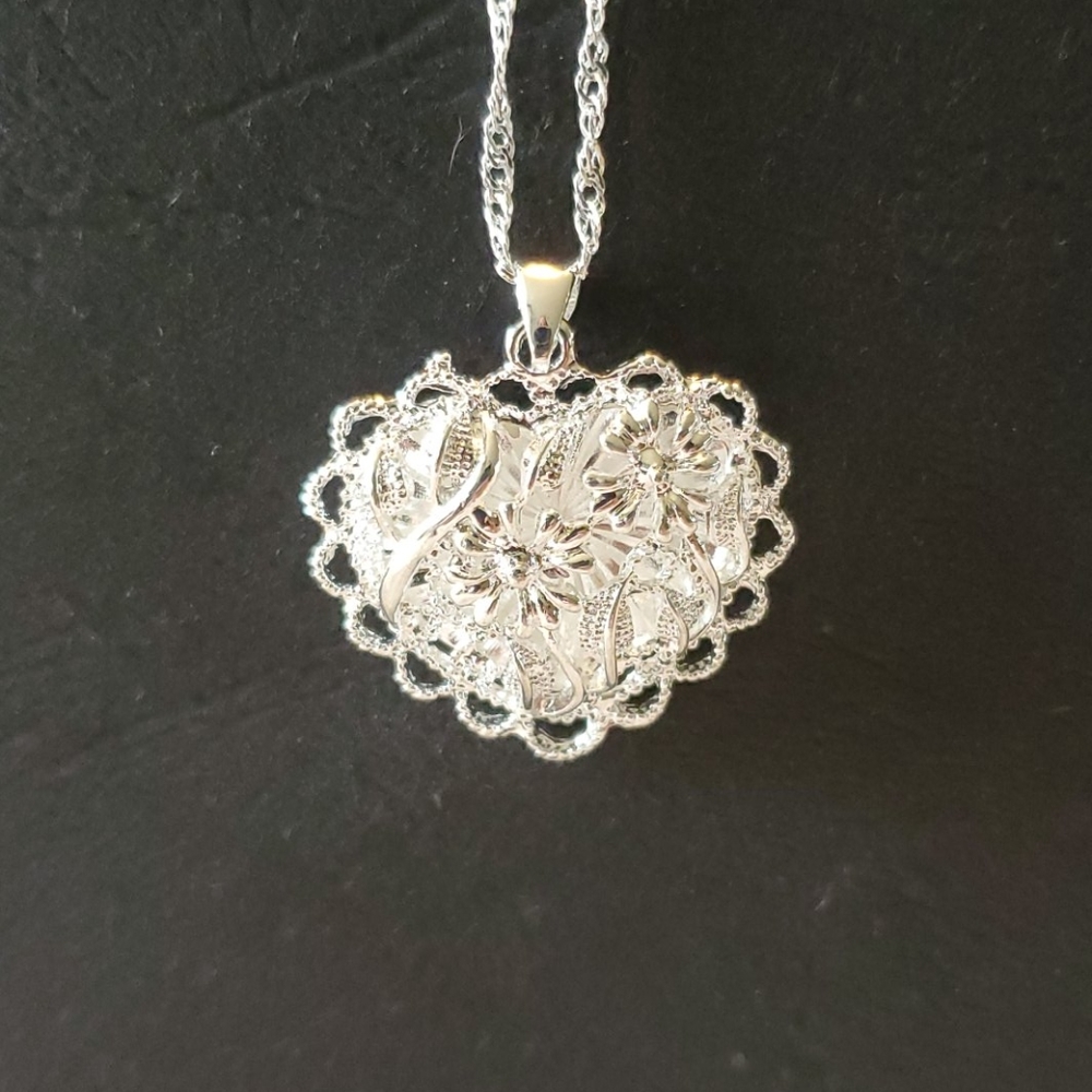 New Heart - Picture 2 of 2
